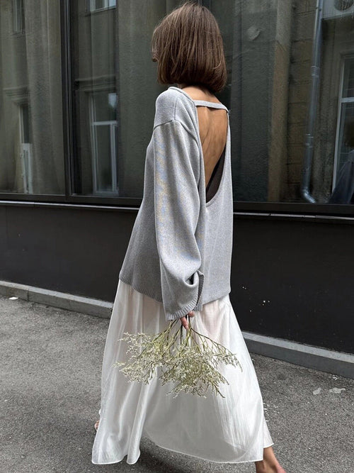 Backless knit sweater, oversized gray crew neck with open back and wide sleeves