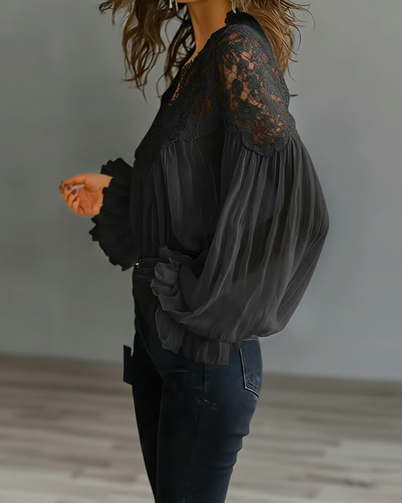 Isadora Lace Élan Blouse