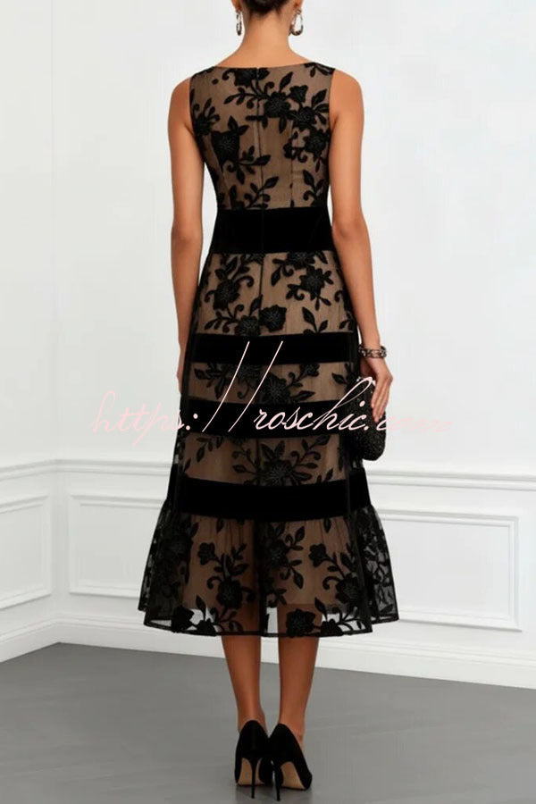 Noir Fleur Lace Midi Dress