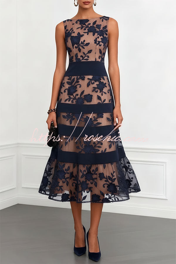 Noir Fleur Lace Midi Dress